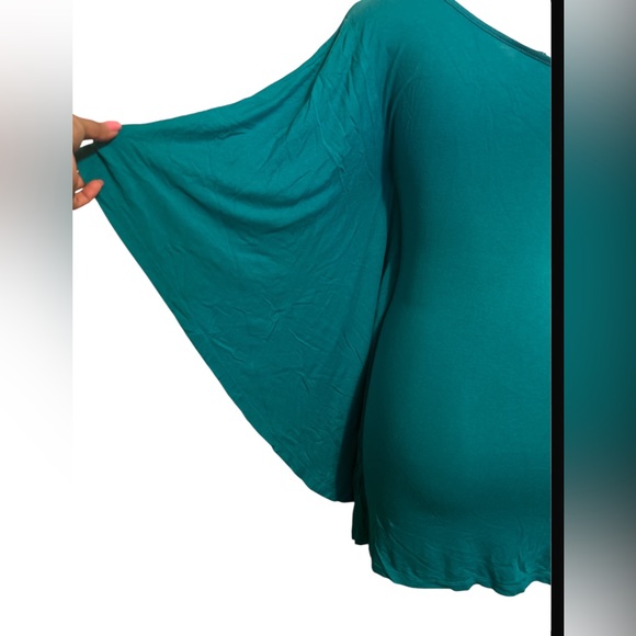 Express Green Teal One Arm Knit
Dress NEW without tag Size Xs - Picture 7 of 9